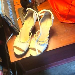 Women's platform sandals